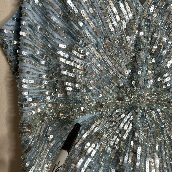 Mac Duggal POWDER BLUE SEQUIN V-NECK DRESS gown sparkles size 16 - Picture 8 of 14
